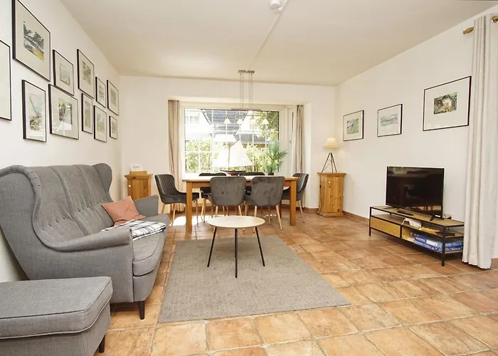 Wildrose Eg アパート