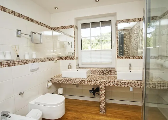 Wildrose Eg アパート Pantow